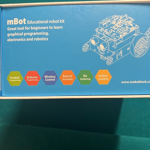 Entrylevel Coding Robot for learning electronics robotics computer programming - Picture 2 of 6